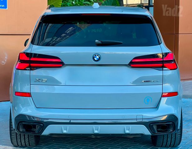 ב מ וו X5