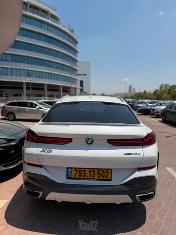 ב מ וו X6