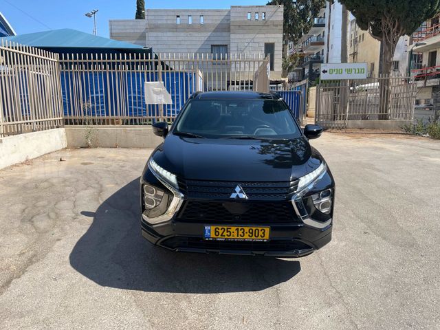 מיצובישי אקליפס קרוס