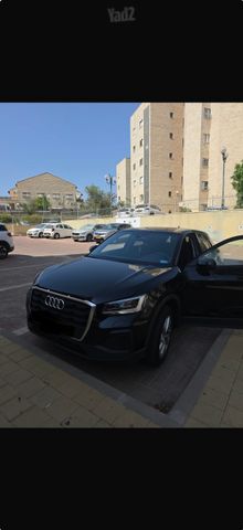 אאודי Q2