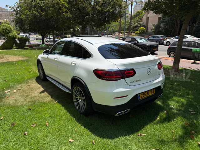 מרצדס-בנץ GLC קופה