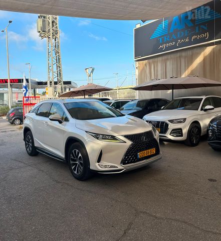 מודעת רכב לקסוס RX