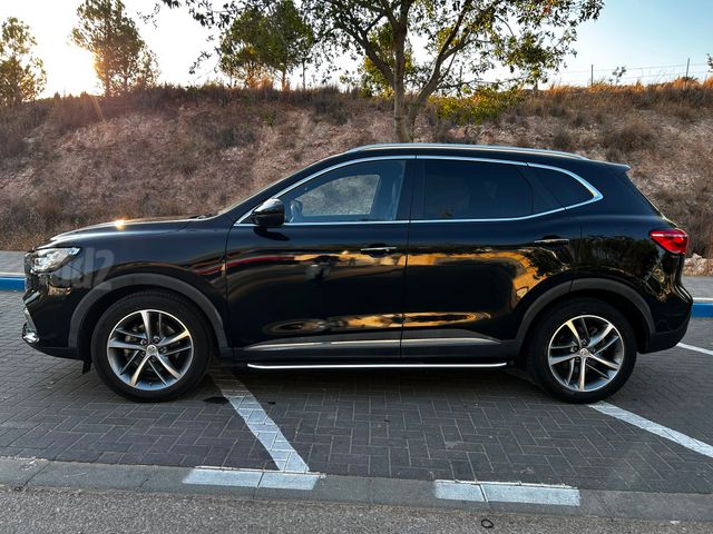 אם ג'י EHS PHEV