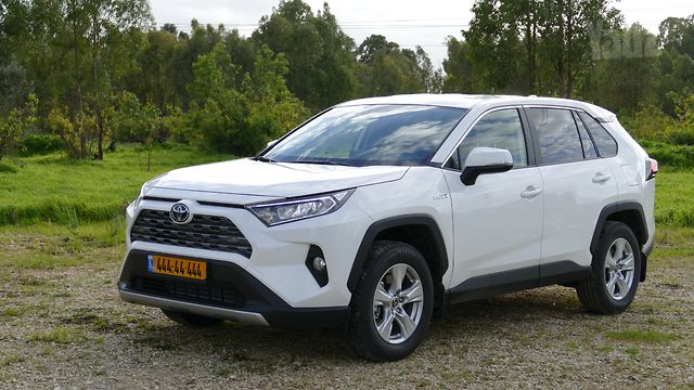 מודעת רכב טויוטה RAV4