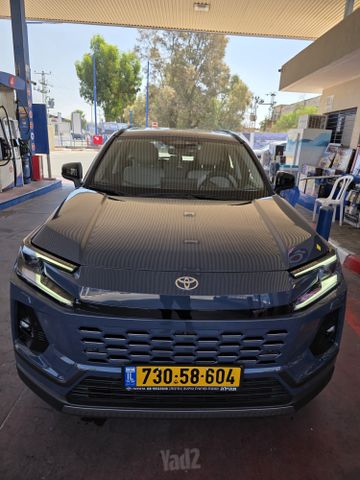 טויוטה RAV4