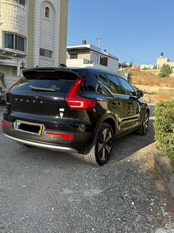 וולוו XC40