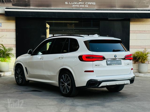 ב מ וו X5
