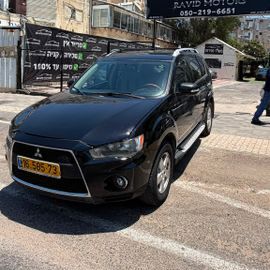 מודעת רכב מיצובישי אאוטלנדר