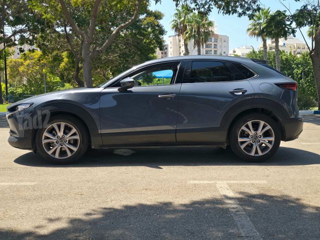 מאזדה CX-30