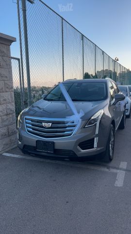 קאדילק XT5