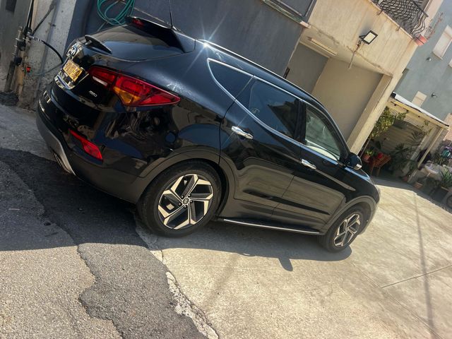 יונדאי סנטה פה