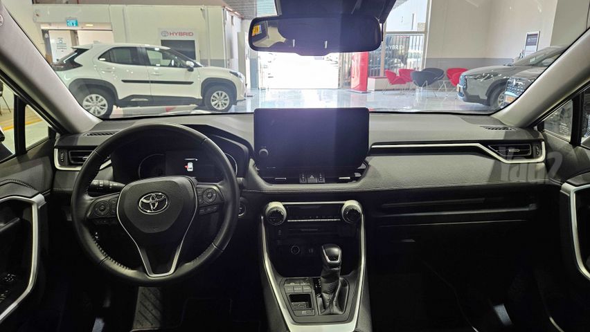 טויוטה RAV4