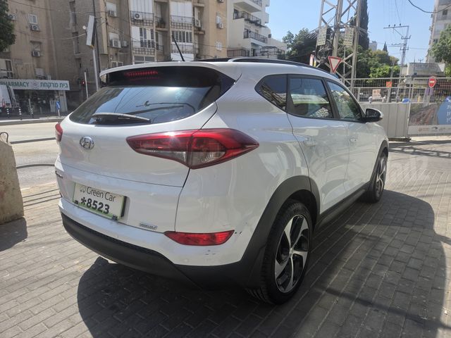 יונדאי טוסון