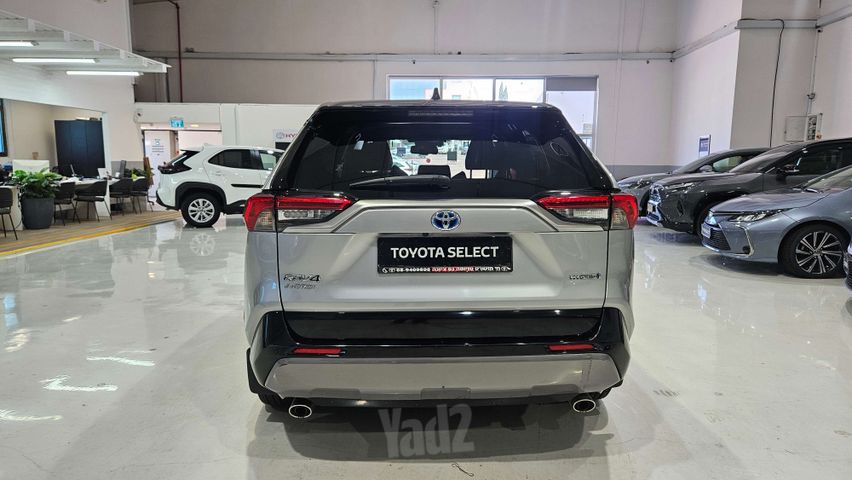 טויוטה RAV4