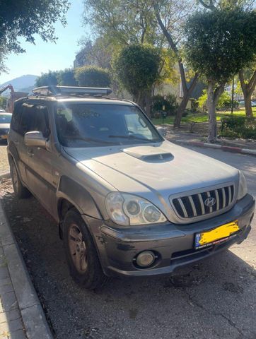 יונדאי טאראקן