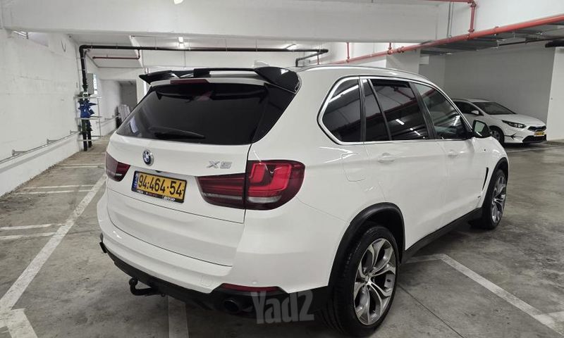 ב מ וו X5