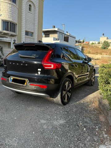 וולוו XC40