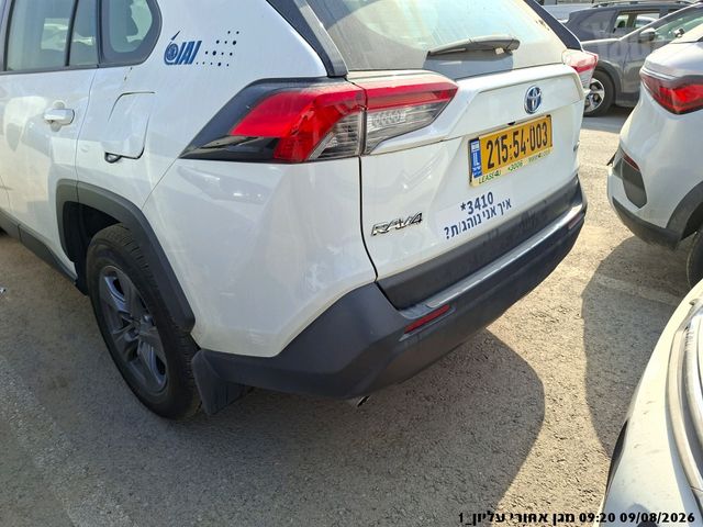 טויוטה RAV4