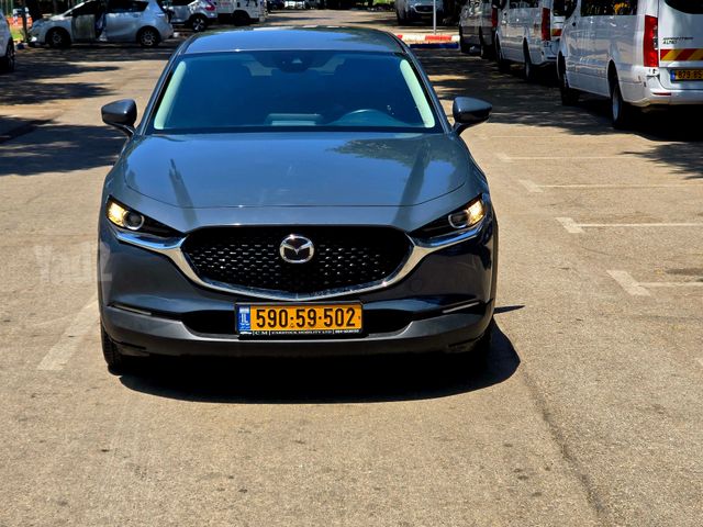 מאזדה CX-30
