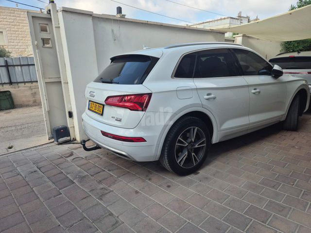 אאודי Q5