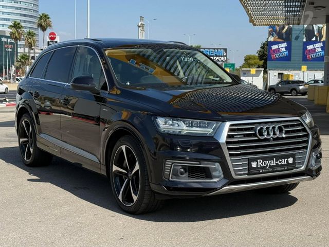 מודעת רכב אאודי Q7