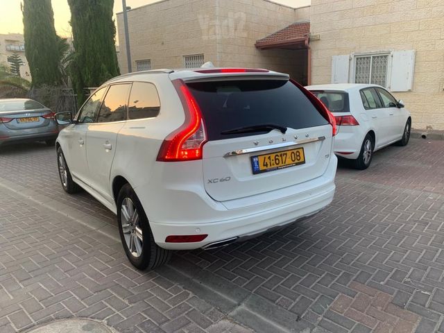וולוו XC60