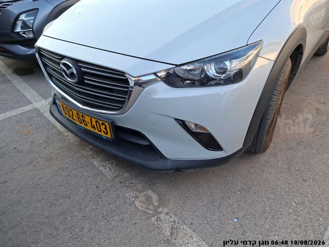 מודעת רכב מאזדה CX-3
