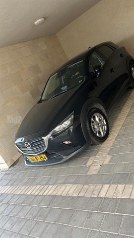 מודעת רכב מאזדה CX-3