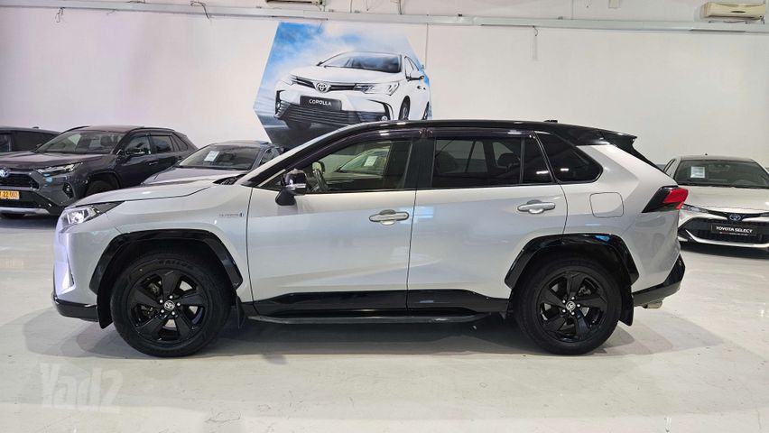 טויוטה RAV4