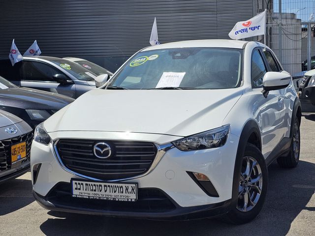 מודעת רכב מאזדה CX-3