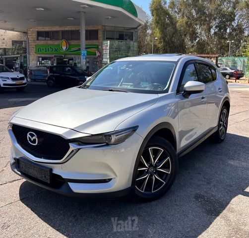 מודעת רכב מאזדה CX-5