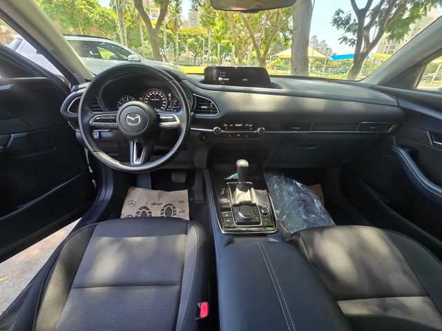מאזדה CX-30