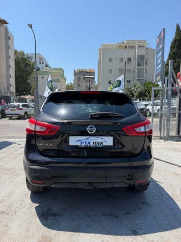 ניסאן קשקאי