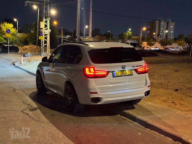 ב מ וו X5