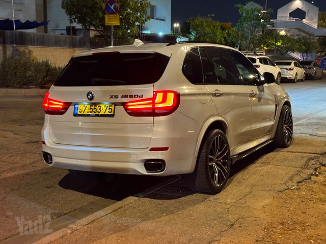 ב מ וו X5