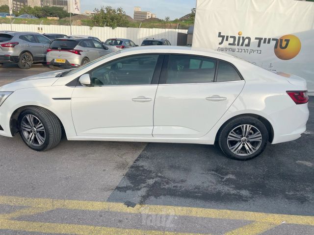 רנו מגאן
