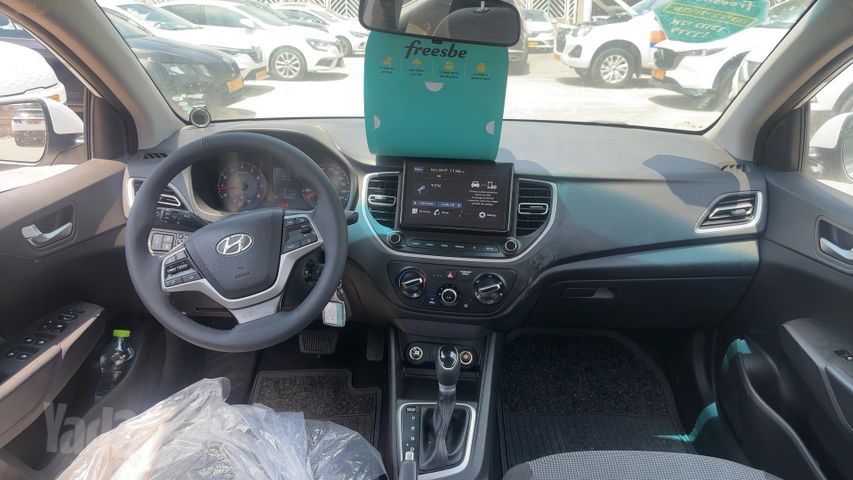 יונדאי אקסנט i25