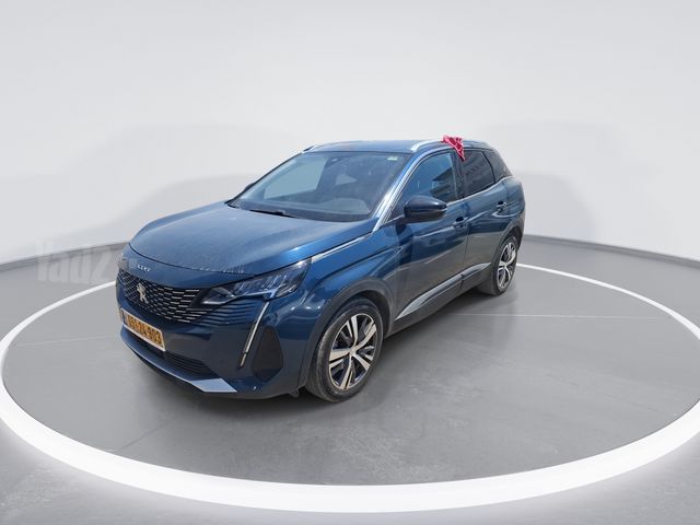 פיג'ו 3008