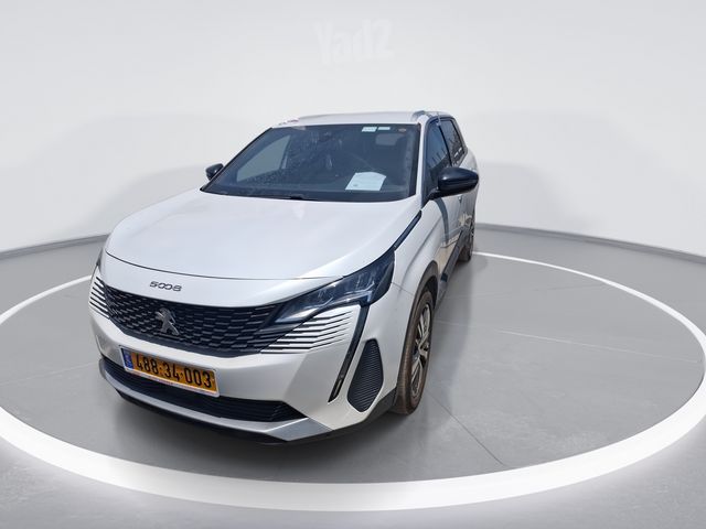 פיג'ו 5008