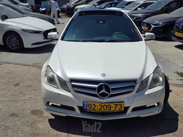 מודעת רכב מרצדס-בנץ E-class
