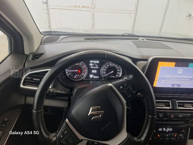 סוזוקי S-Cross