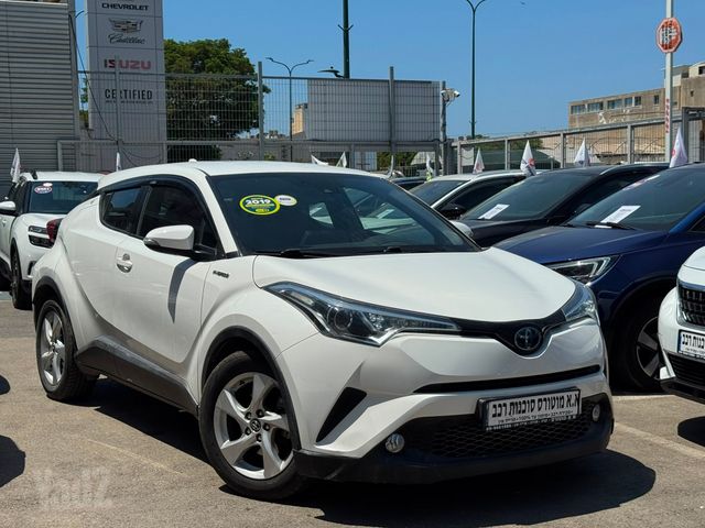 טויוטה C-HR