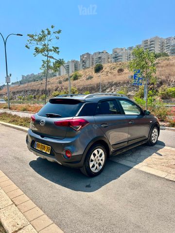 יונדאי I20 קרוס