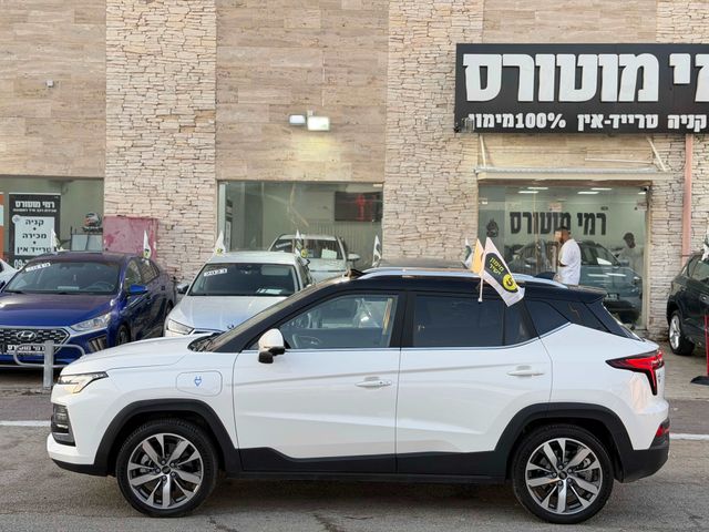 ג׳יי.איי.סי E-JS4