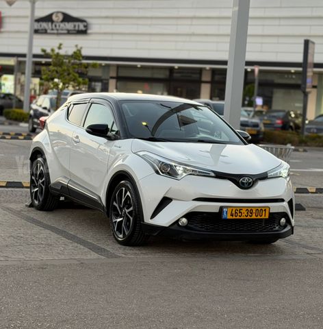 טויוטה C-HR