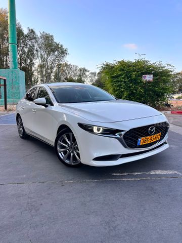 מאזדה 3