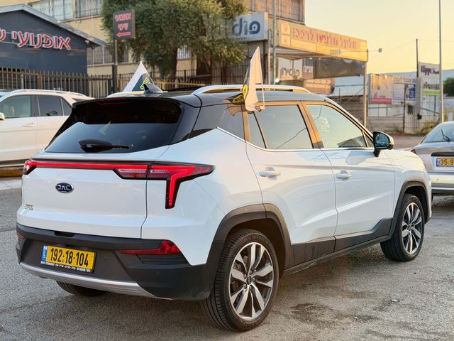 ג׳יי.איי.סי E-JS4