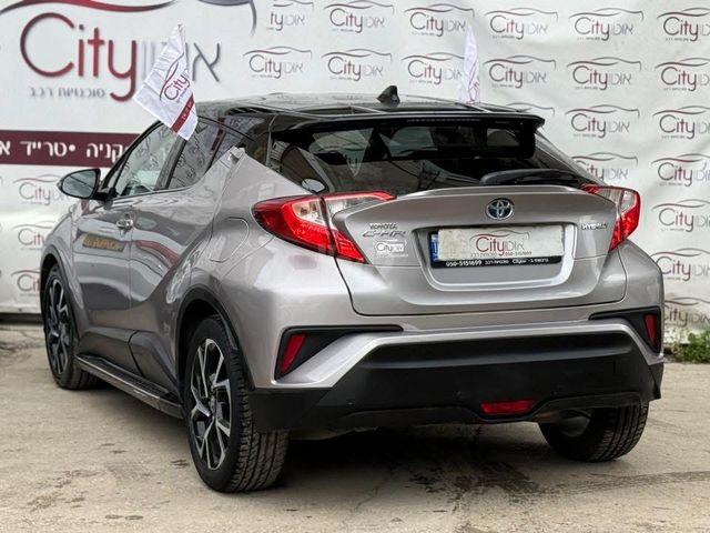 טויוטה C-HR