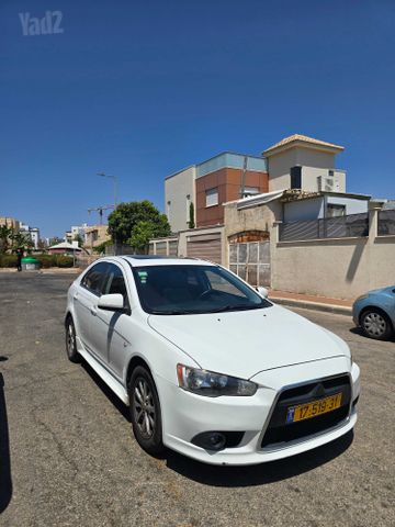 מיצובישי לנסר