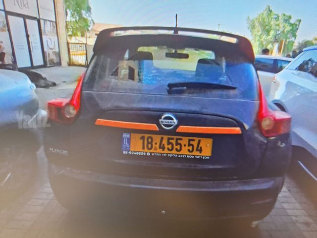 ניסאן ג'וק